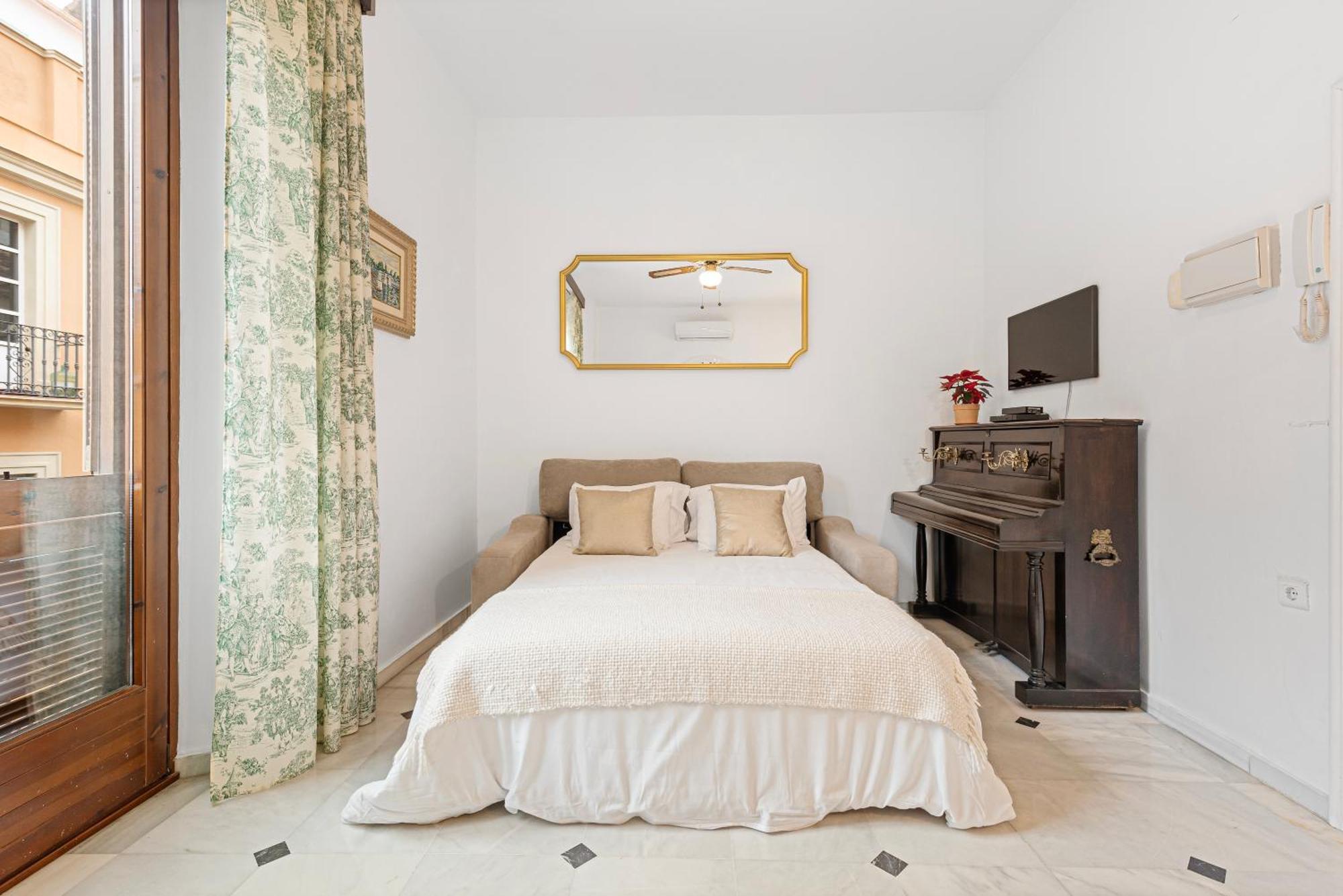 Trinidad Grund Centro Apartment Malaga Exterior photo